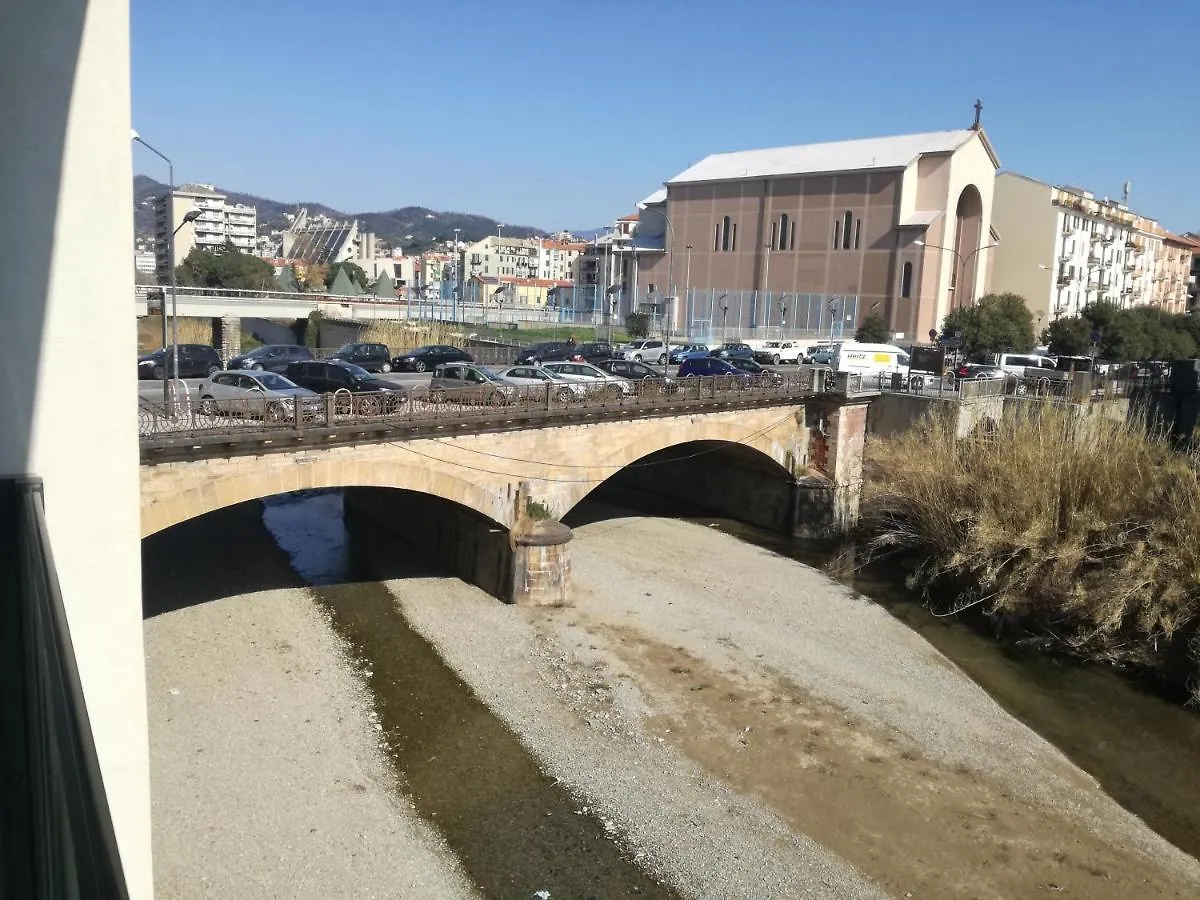 Meraviglia Savona 0*,  Italy